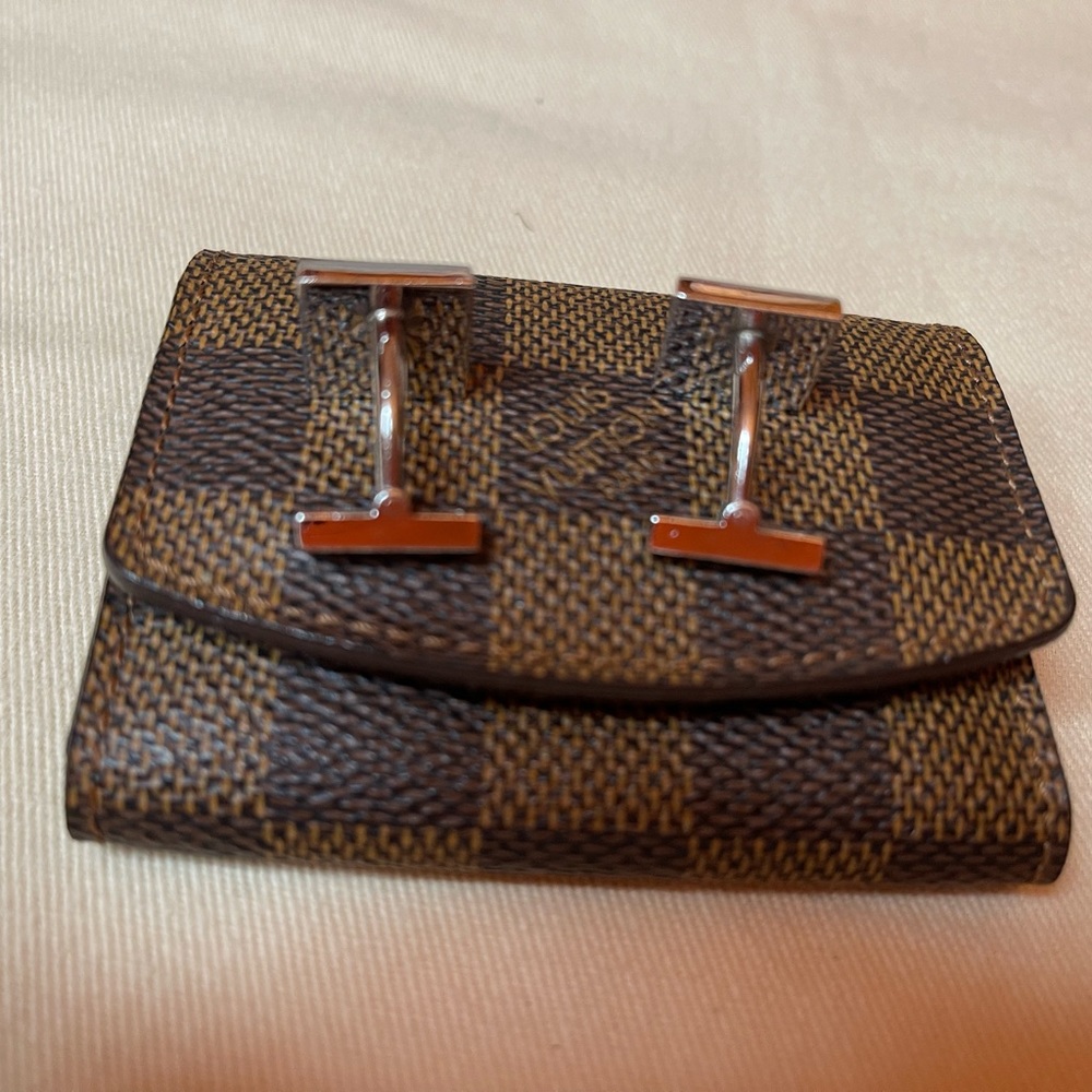 Louis Vuitton Sterling "Damier" Guilloche Enamel Cufflinks with case - Picture 9 of 12